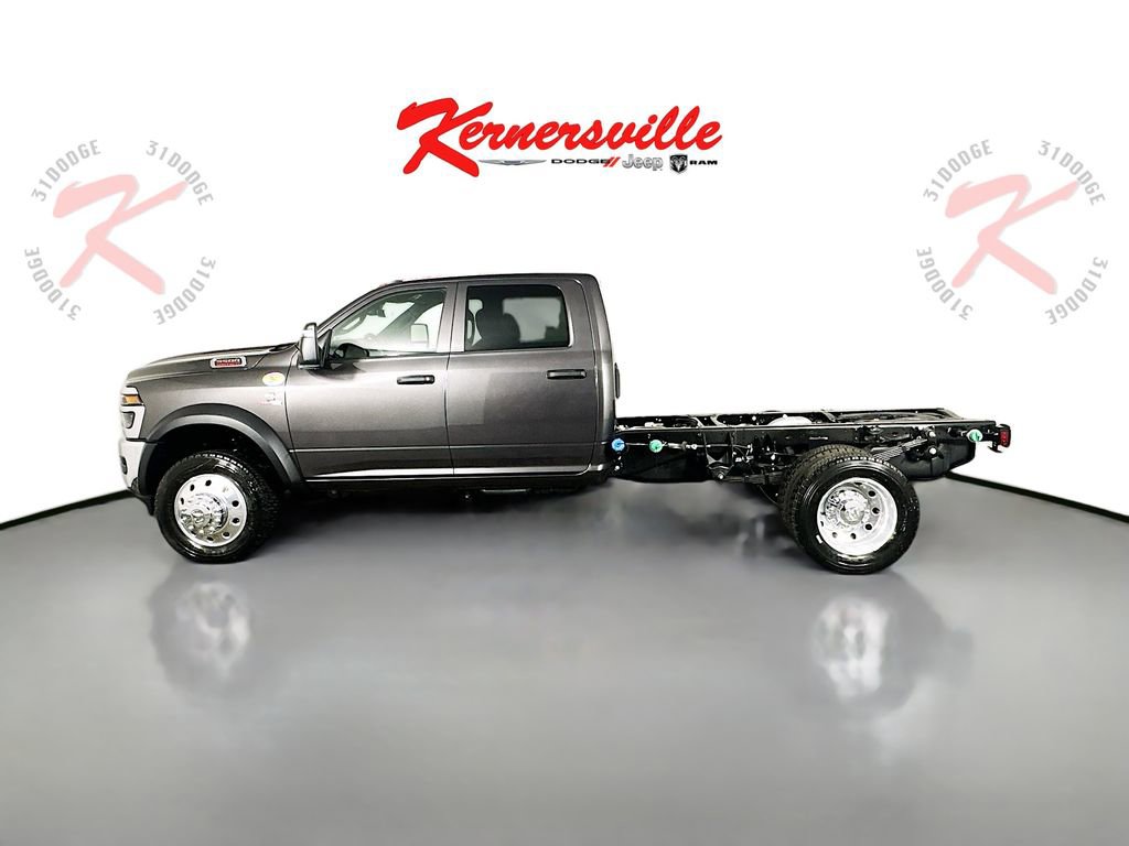 New 2026 RAM 5500 Tradesman w/ Chrome Appearance Group image 4