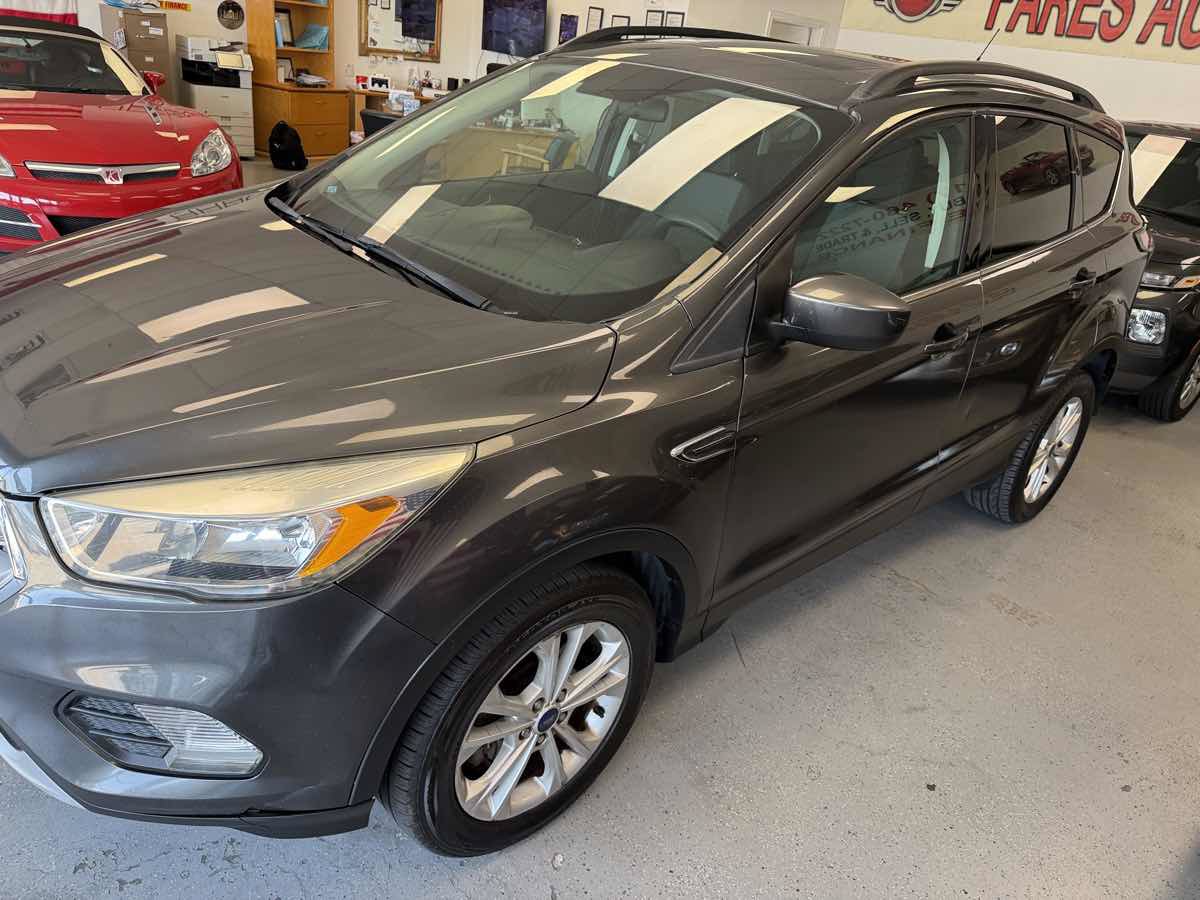 Used 2018 Ford Escape SE AWD/4WD image 6