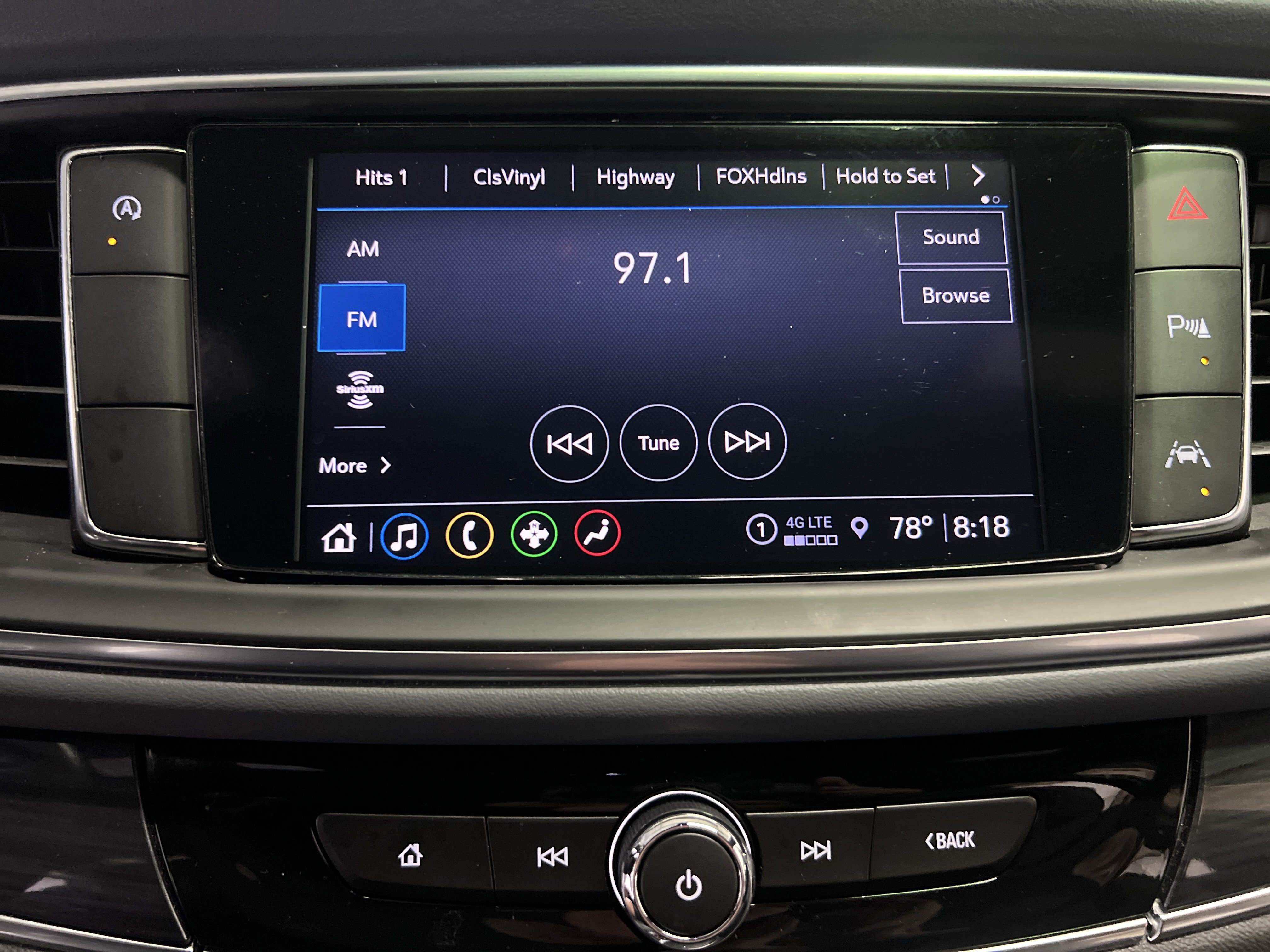 Certified 2023 Buick Enclave Essence w/ Experience Buick Package FWD image 20