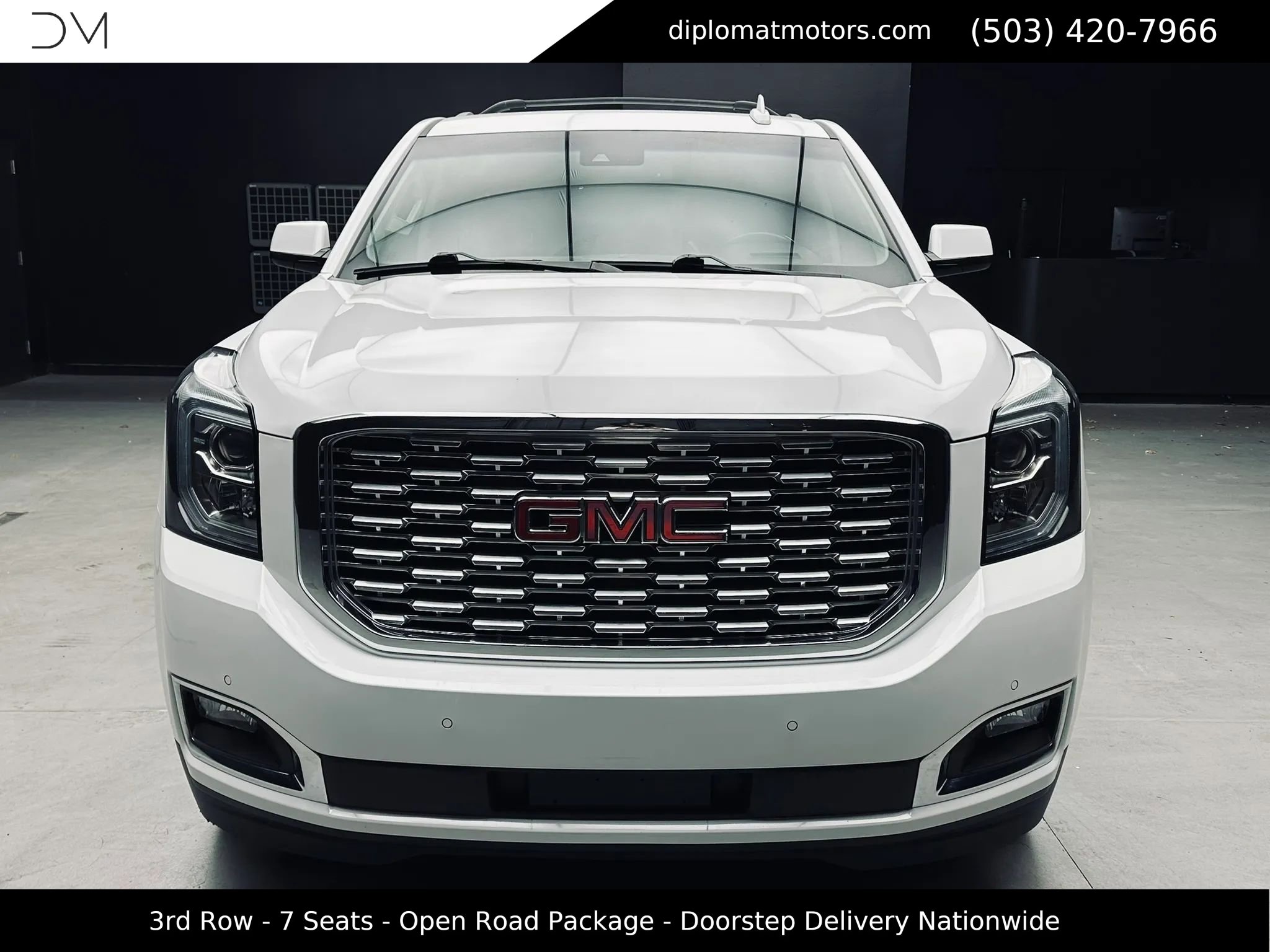 Used 2018 GMC Yukon Denali w/ Open Road Package AWD/4WD image 11