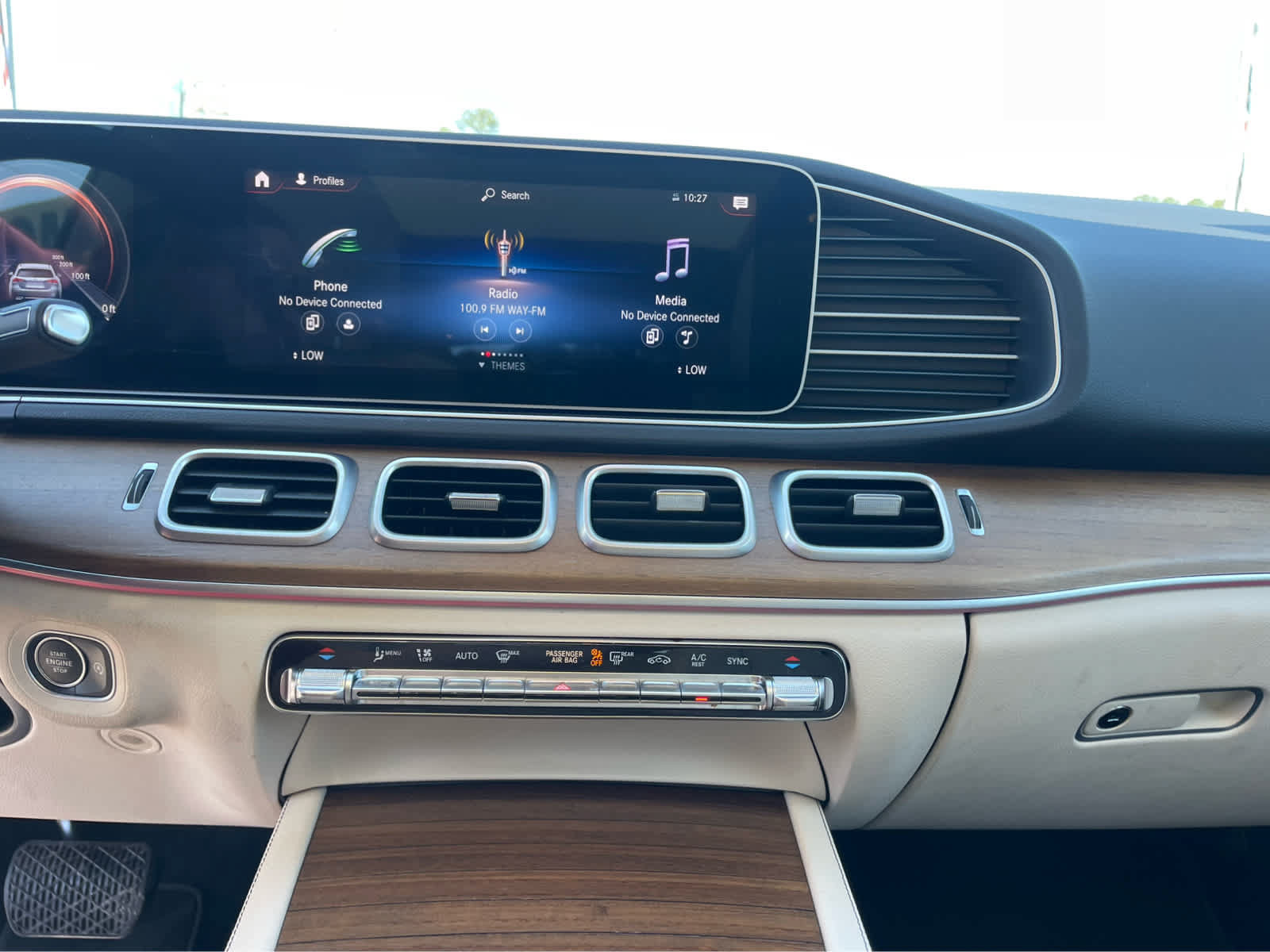 Used 2022 Mercedes-Benz GLE 350 image 16