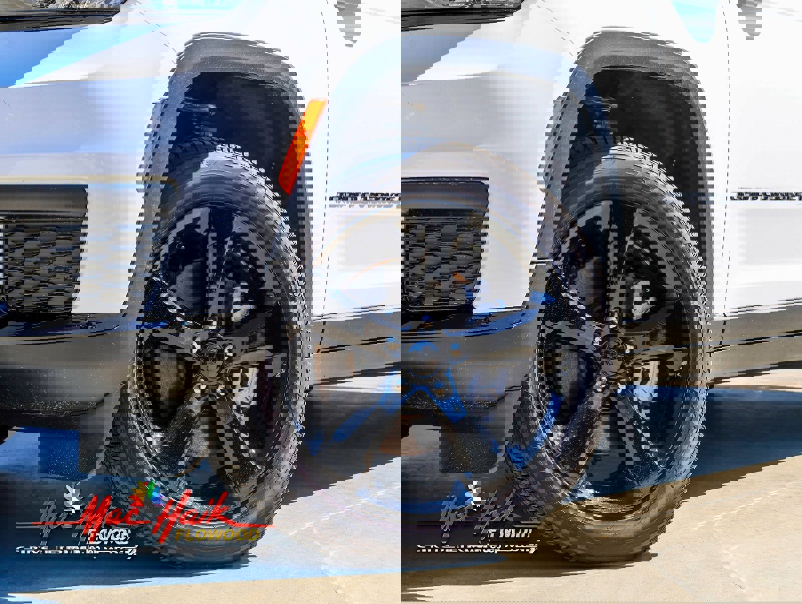 Used 2025 Jeep Grand Cherokee L Altitude image 2