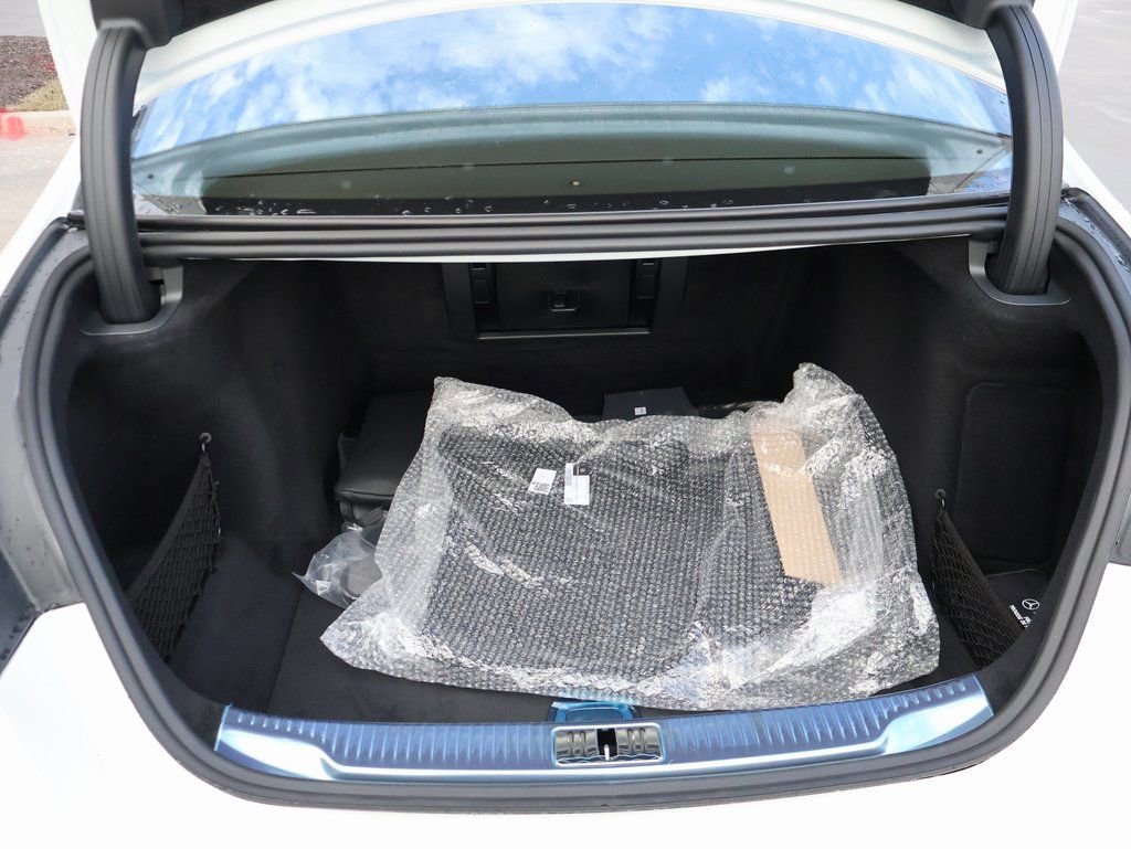 New 2026 Mercedes-Benz S 580 4MATIC Sedan image 17