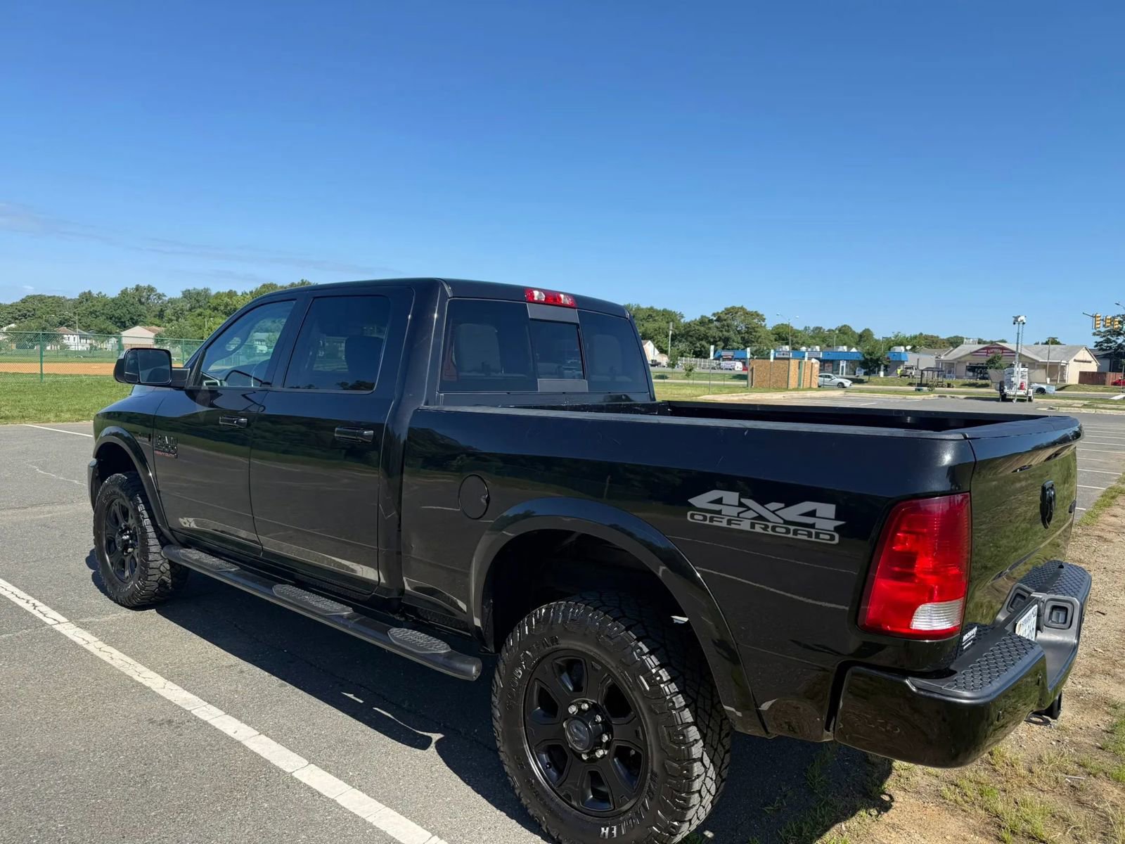 Used 2017 RAM 2500 Big Horn w/ Sport Appearance Group AWD/4WD image 5