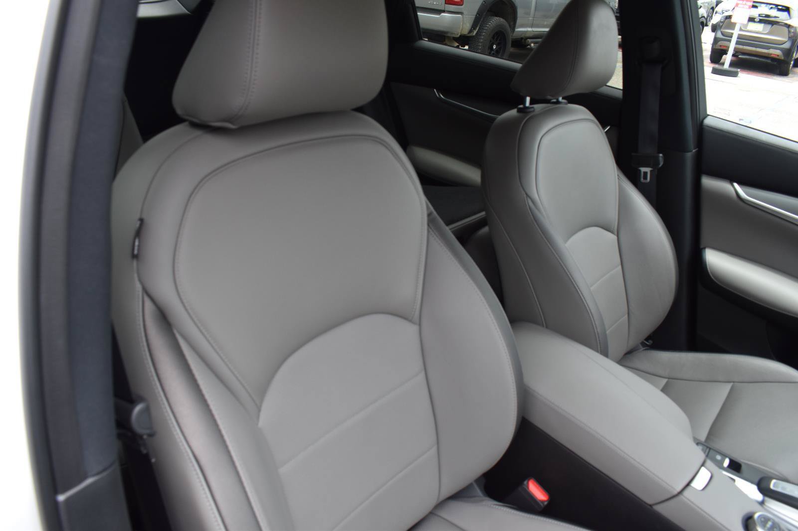 Used 2023 INFINITI QX50 Luxe FWD image 66