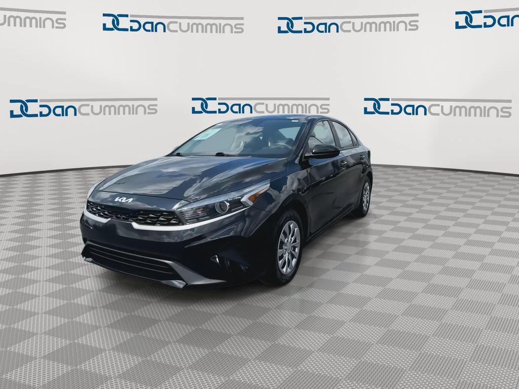 Used 2022 Kia Forte Sedan FWD image 4