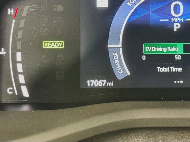 Used 2025 Toyota Camry SE w/ Convenience Package AWD/4WD image 17