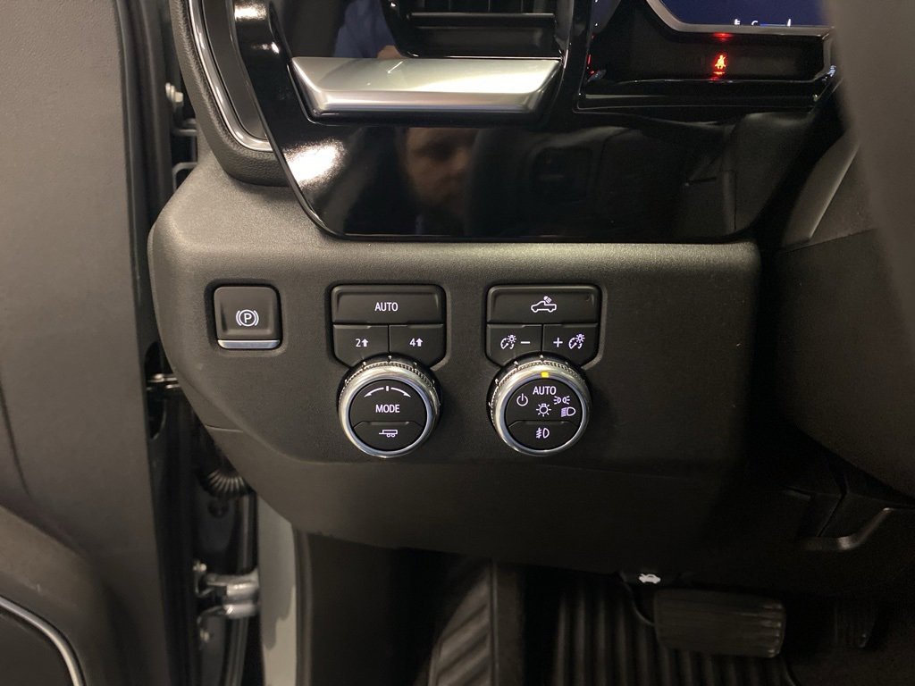 New 2026 GMC Sierra 1500 Elevation image 22