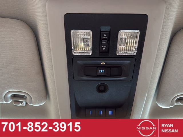 Used 2014 RAM 2500 Longhorn w/ Protection Group AWD/4WD image 33
