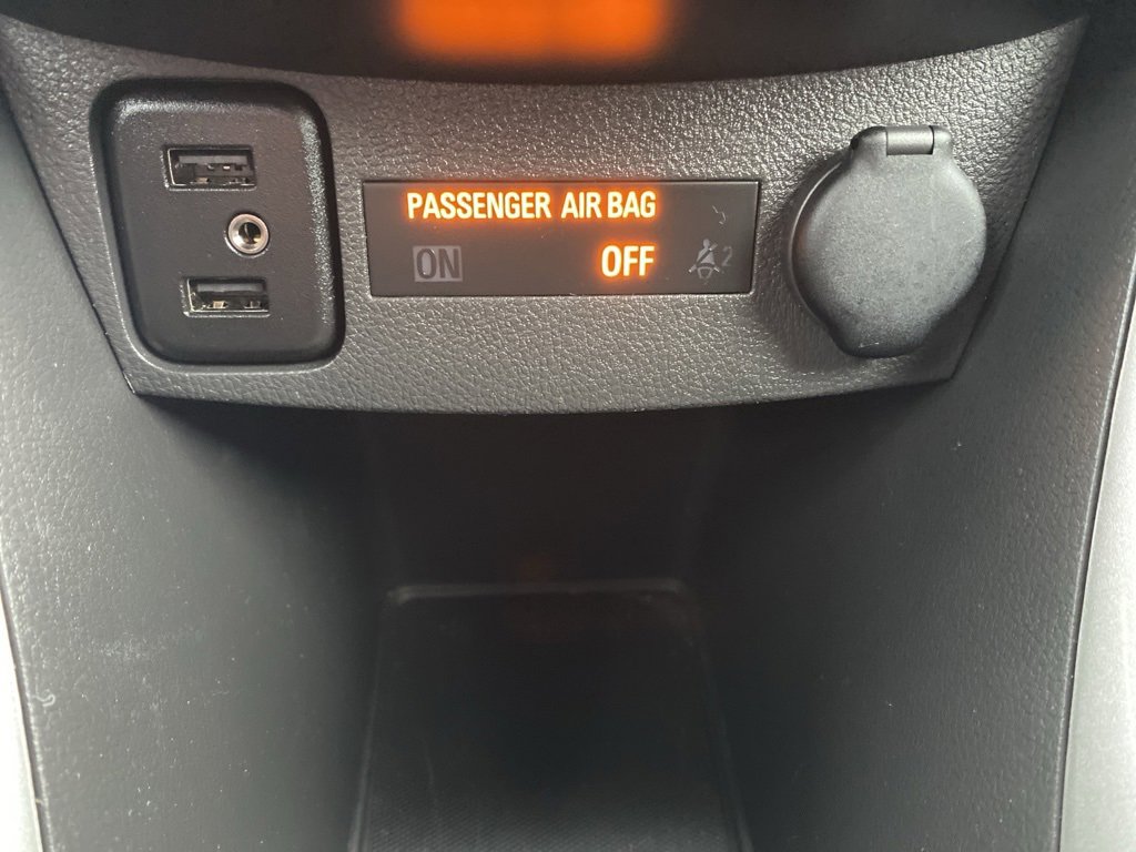 Certified 2022 Chevrolet Trax LT w/ Driver Confidence Package image 31