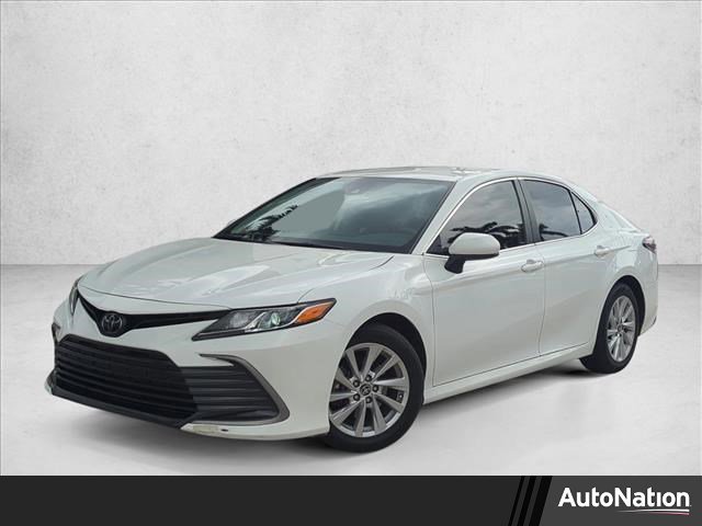 Used 2023 Toyota Camry LE image 1