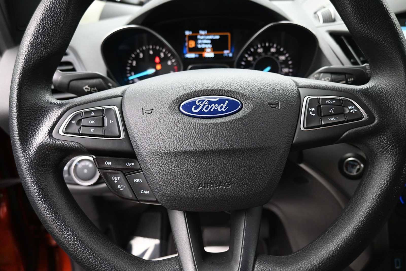 Used 2019 Ford Escape SE AWD/4WD image 6