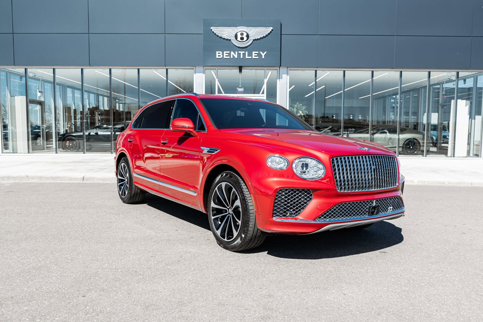Certified 2024 Bentley Bentayga Extended Wheelbase image 18