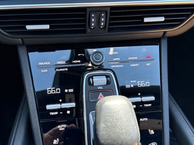 Used 2019 Porsche Cayenne AWD/4WD image 29