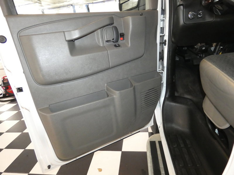 Used 2024 Chevrolet Express 2500 w/ Driver Convenience Package RWD image 19