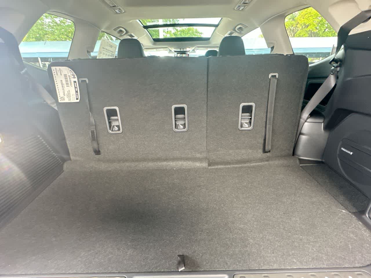 New 2026 Subaru Ascent Limited AWD/4WD image 25