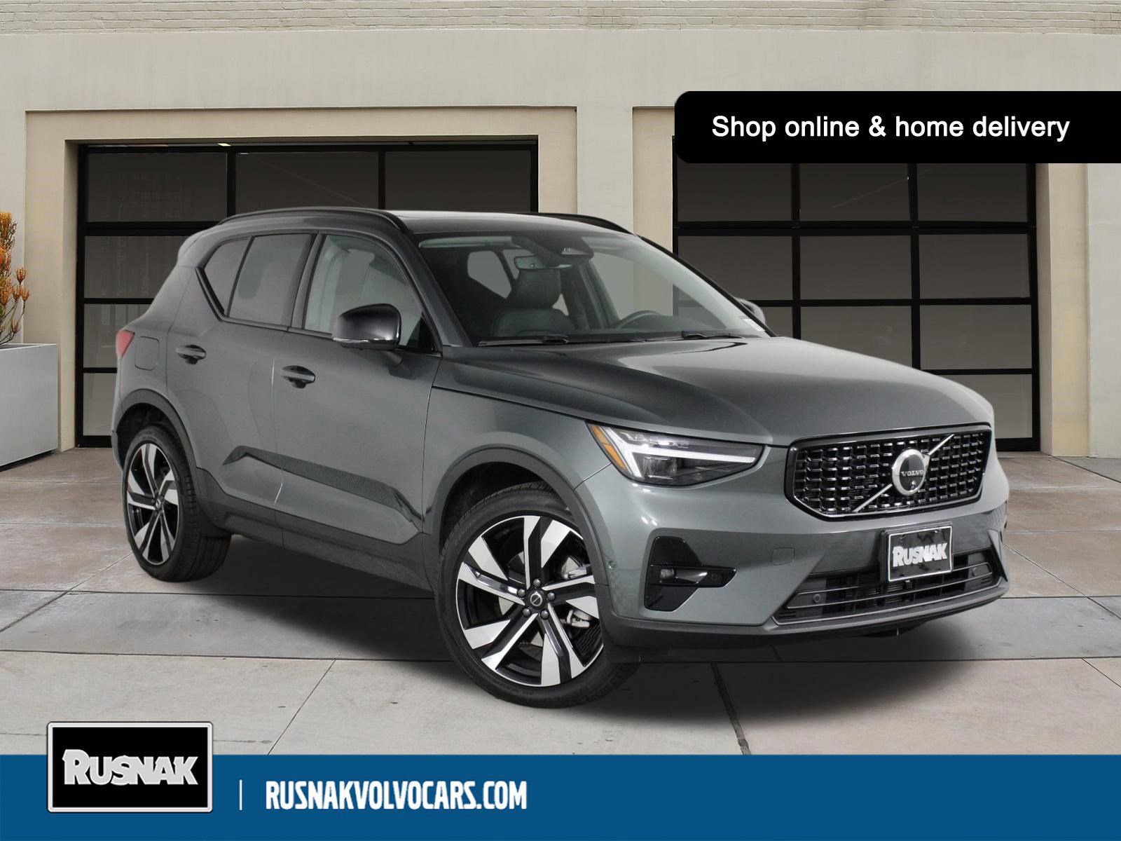 Used 2026 Volvo XC40 B5 Ultra w/ Climate Package AWD/4WD image 1