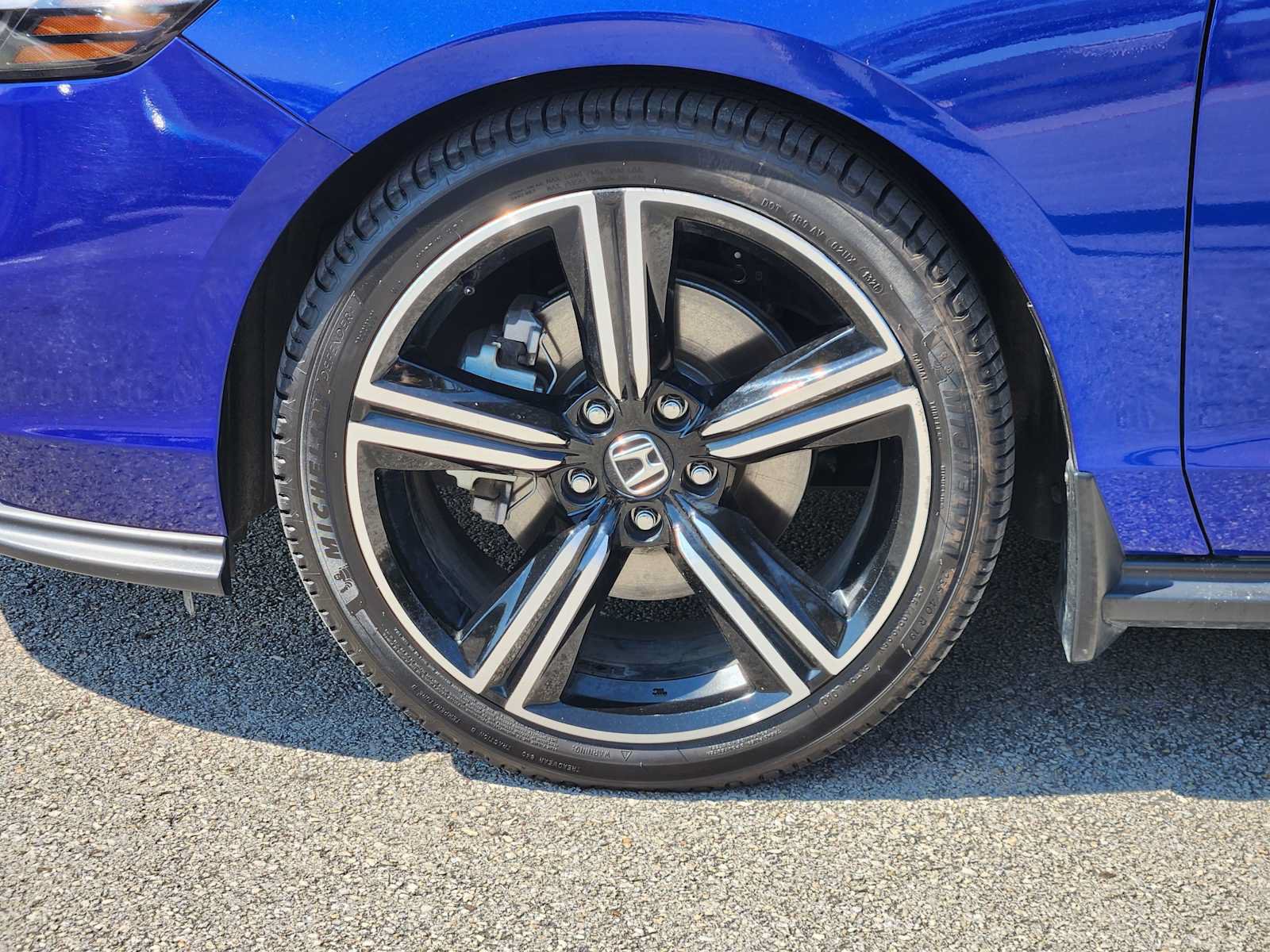Used 2023 Honda Accord Sport image 9
