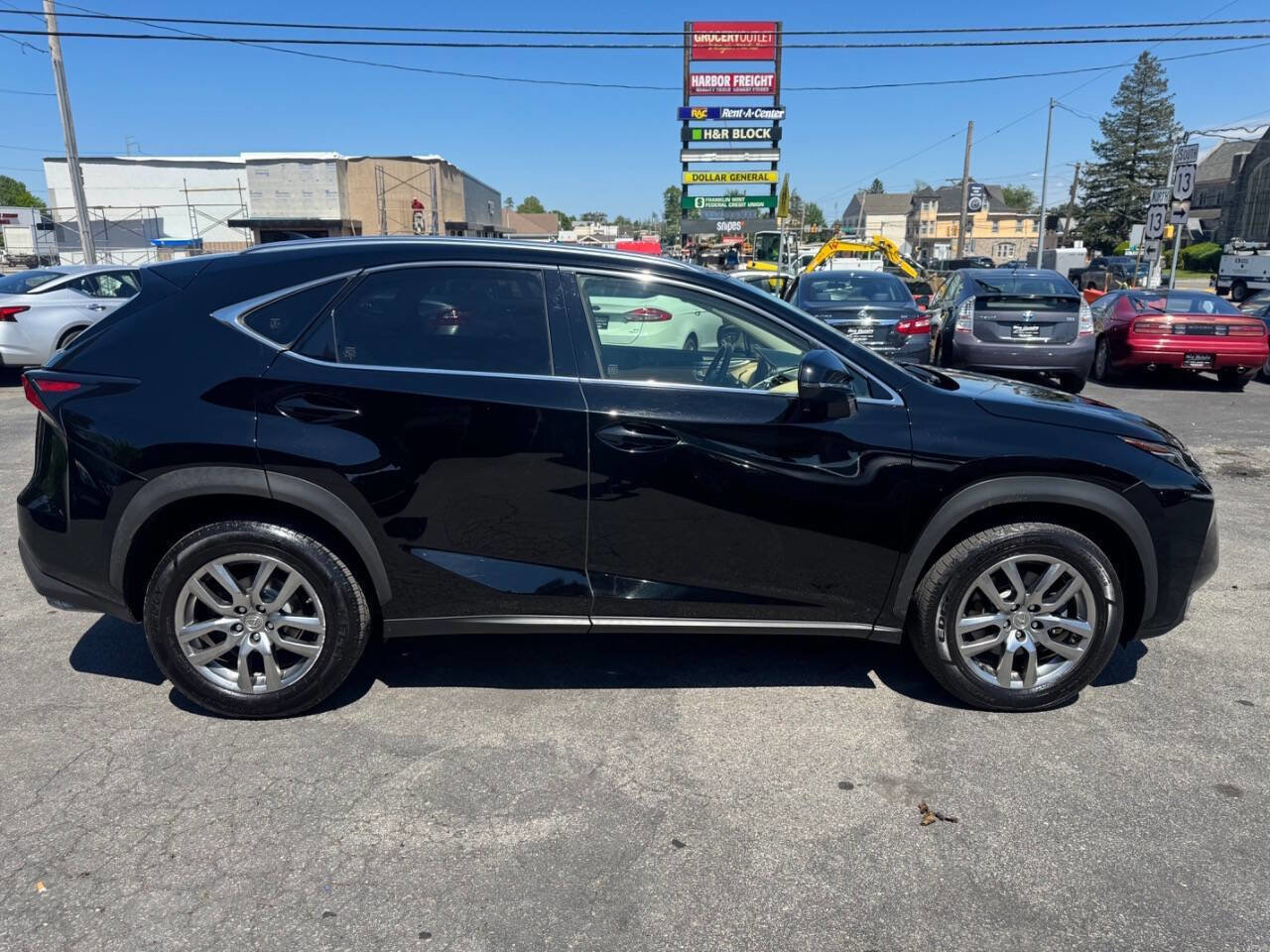 Used 2016 Lexus NX 200t AWD w/ Luxury Package image 8
