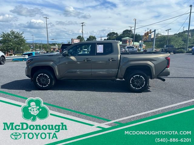 Certified 2024 Toyota Tacoma TRD Sport AWD/4WD image 3