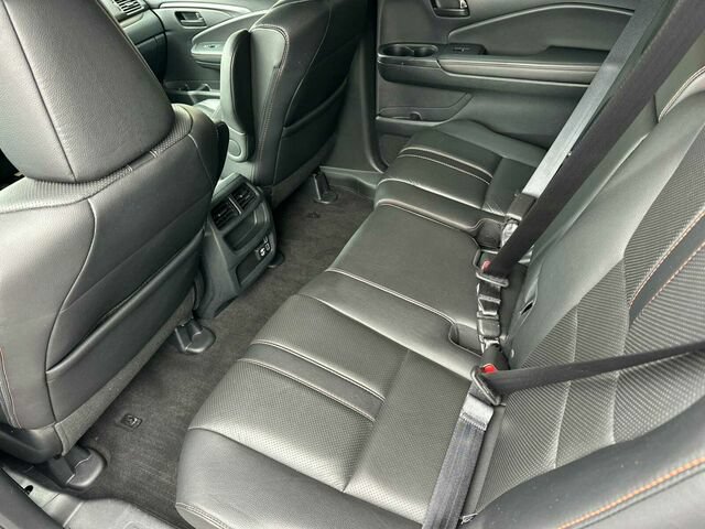 Used 2023 Honda Passport TrailSport image 14