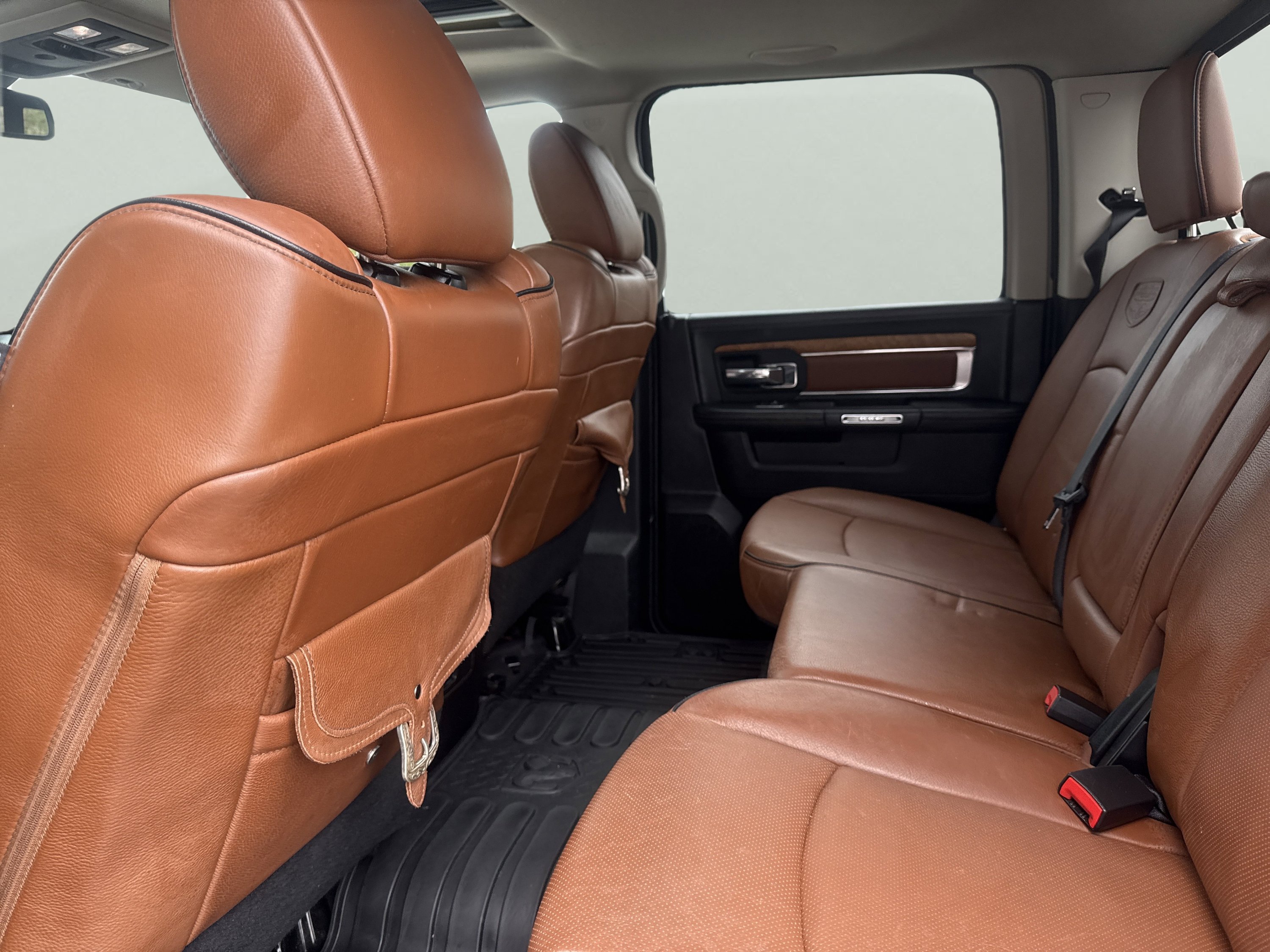 Used 2017 RAM 1500 Laramie Longhorn AWD/4WD image 11