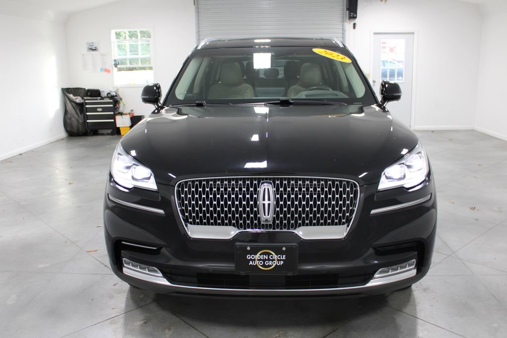 Used 2023 Lincoln Aviator Reserve w/ Equipment Group 201A image 3
