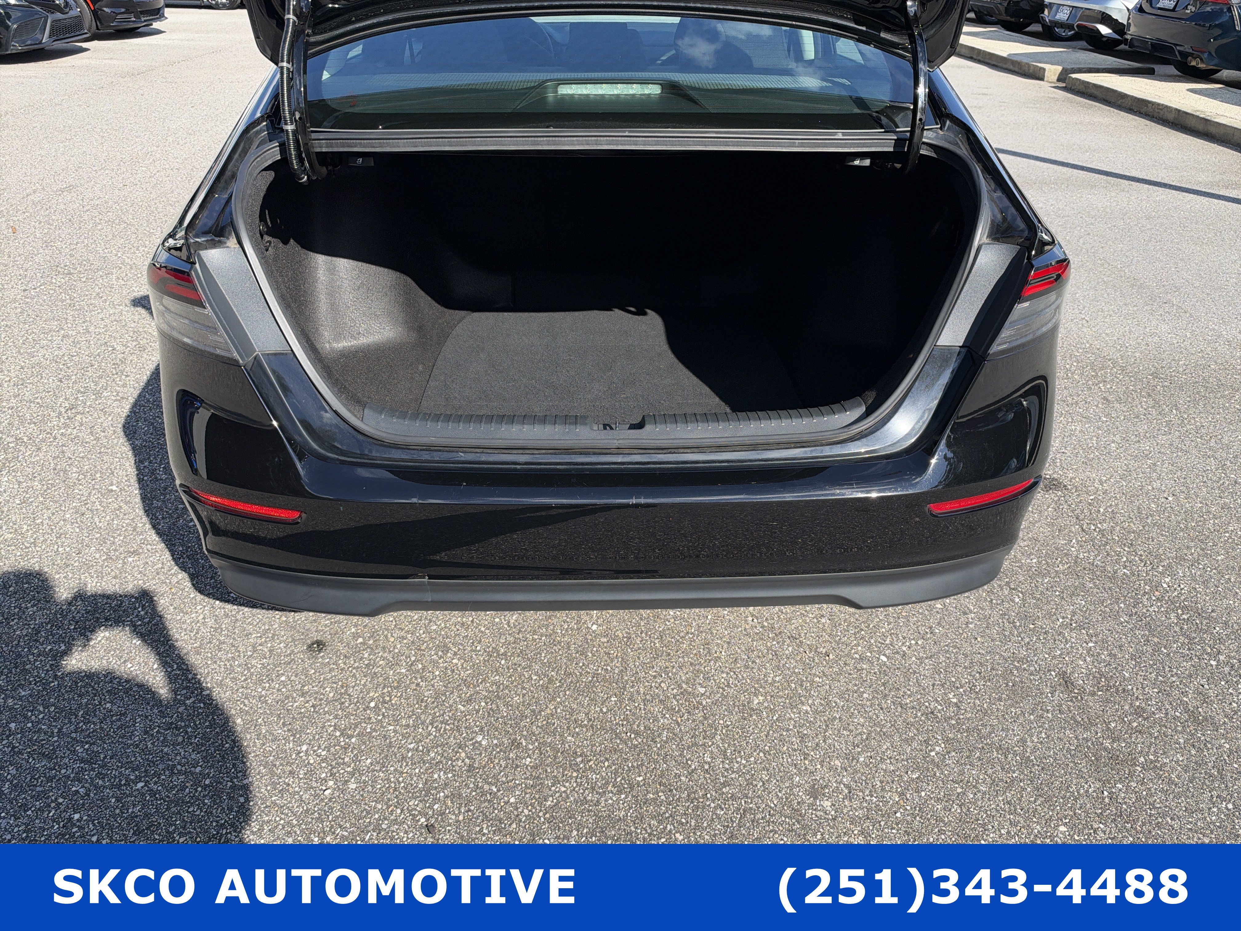 Used 2024 Honda Accord EX image 21
