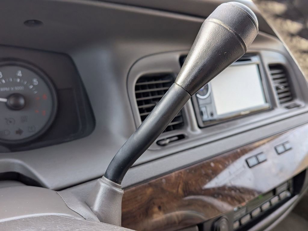 Used 2010 Mercury Grand Marquis LS image 16