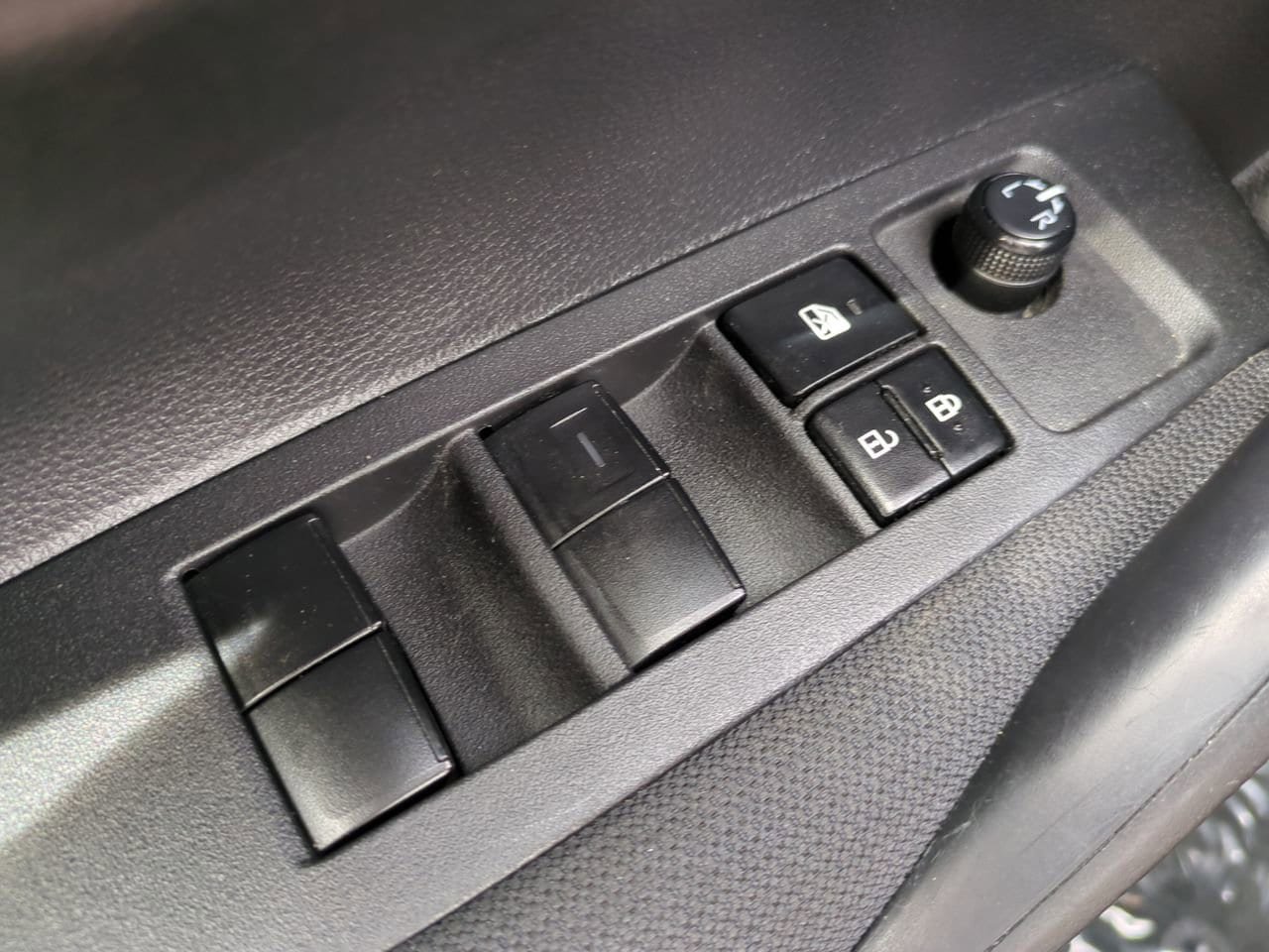 Used 2021 Toyota Corolla LE FWD image 21
