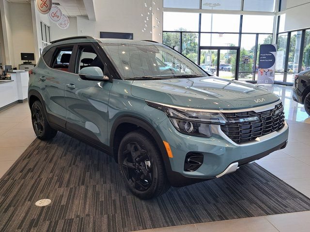 New 2026 Kia Seltos EX AWD/4WD image 3