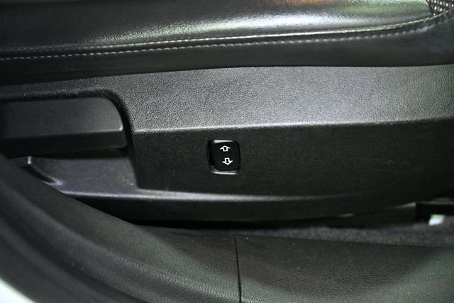 Used 2016 Chevrolet Malibu LT image 47