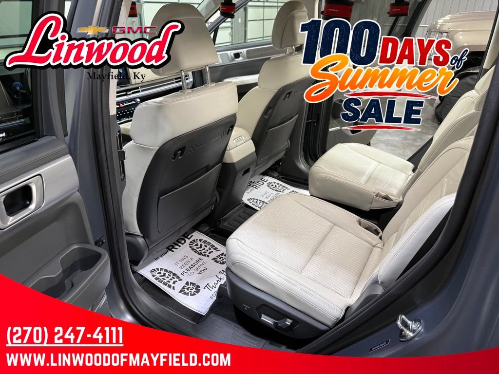 Used 2024 Hyundai Santa Fe Calligraphy FWD image 19