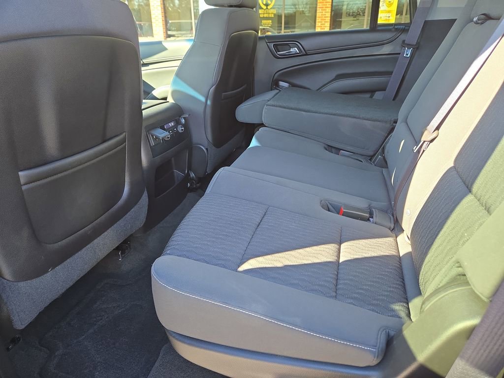 Used 2015 GMC Yukon SLE w/ Convenience Package image 30