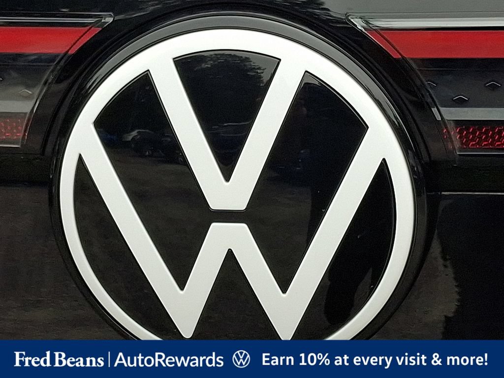 Used 2024 Volkswagen ID.4 Pro AWD/4WD image 34