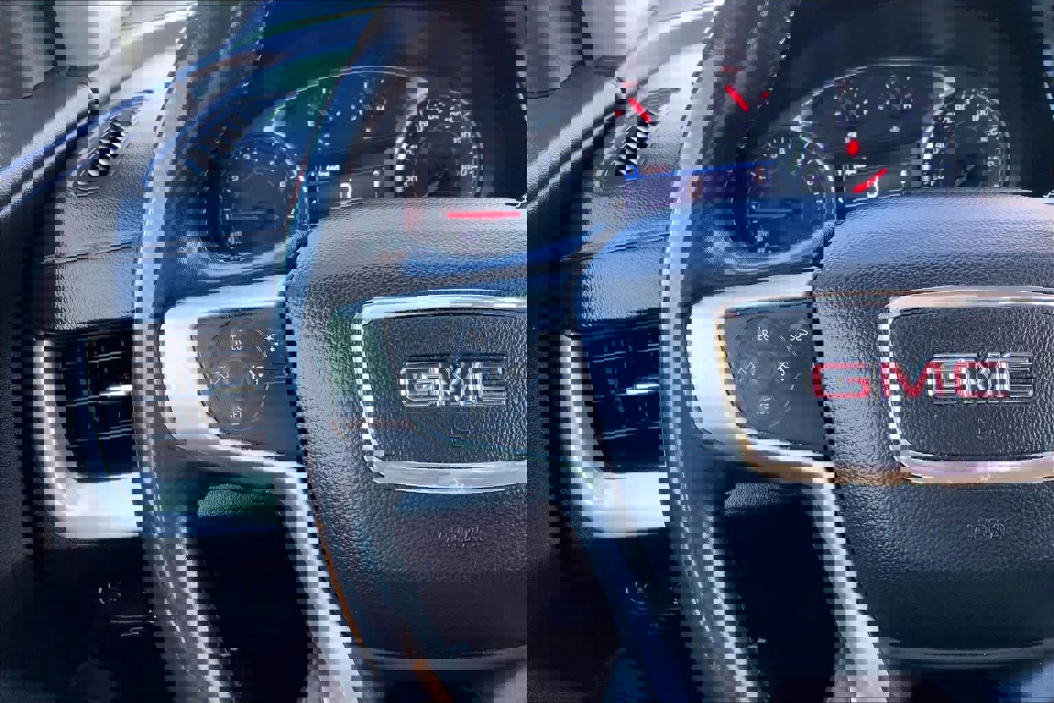 Used 2021 GMC Terrain SLE image 24