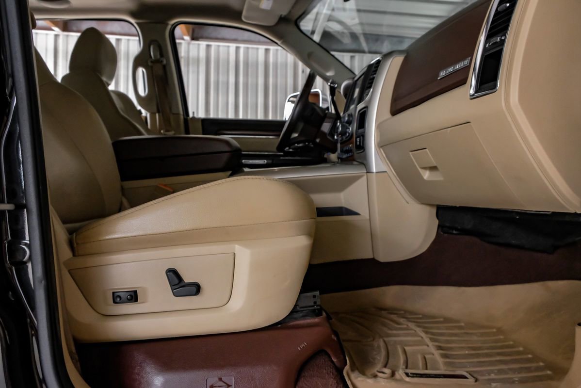 Used 2016 RAM 2500 Laramie image 32