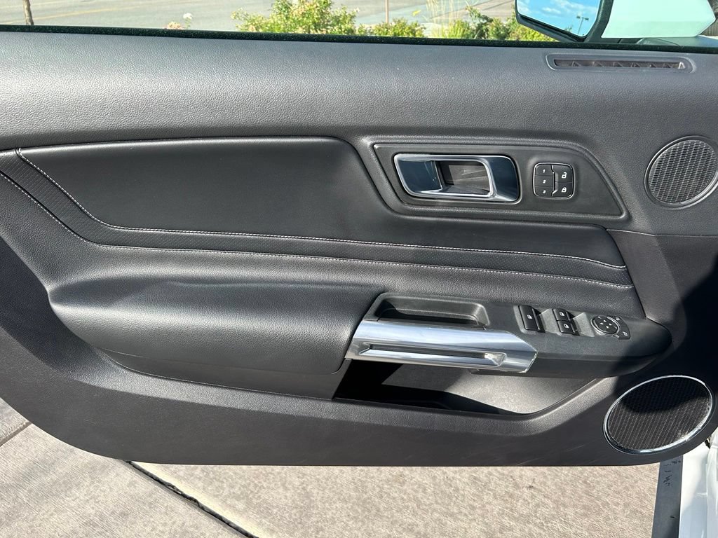 Used 2019 Ford Mustang GT Premium w/ Equipment Group 401A RWD image 10