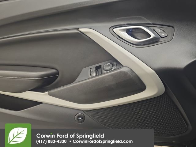 Used 2022 Chevrolet Camaro LT image 28