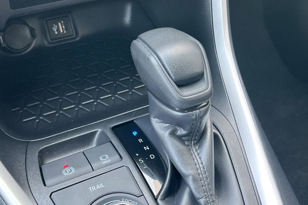 Certified 2025 Toyota RAV4 XLE image 23