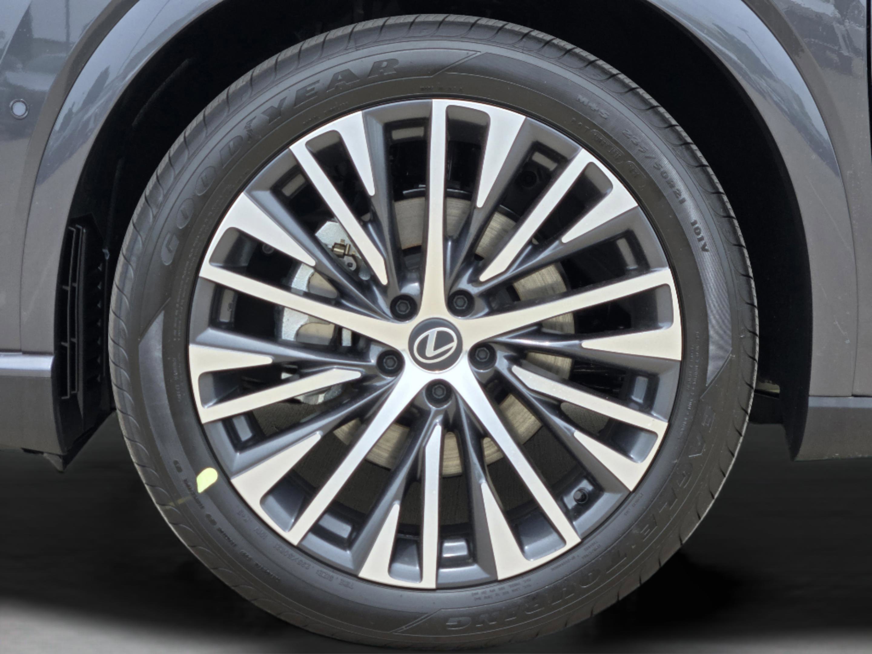 New 2026 Lexus RX 350h AWD/4WD image 21