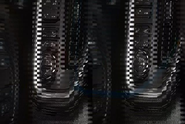 Used 2022 Chevrolet Silverado 2500 High Country w/ Safety Package II image 29