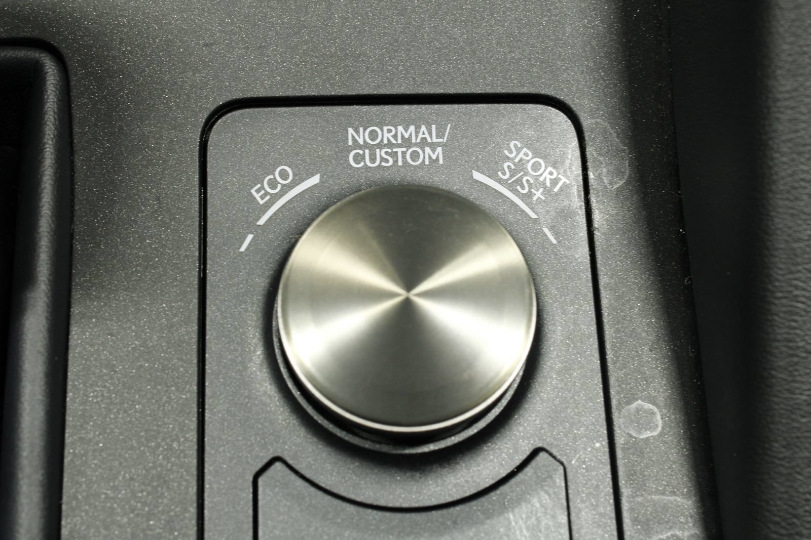 Used 2018 Lexus RC 300 AWD image 38