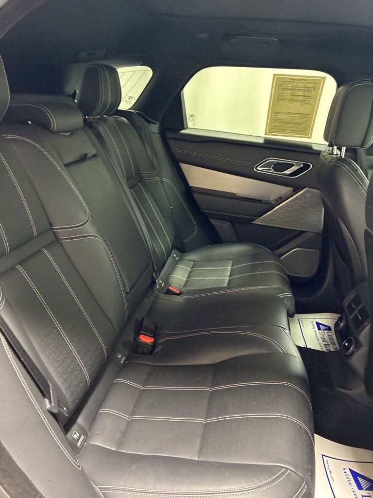 Used 2019 Land Rover Range Rover Velar R-Dynamic HSE image 27