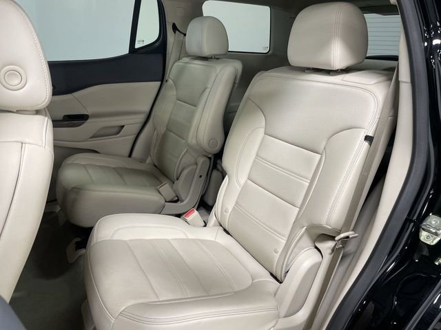 Used 2023 GMC Acadia Denali w/ Black Diamond Edition image 23