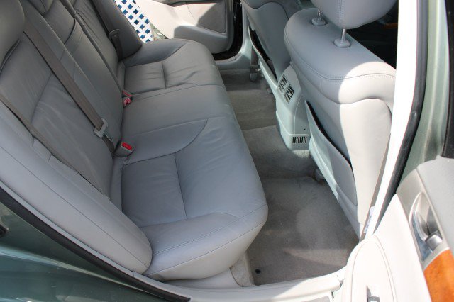 Used 2005 Lexus ES 330 FWD image 13