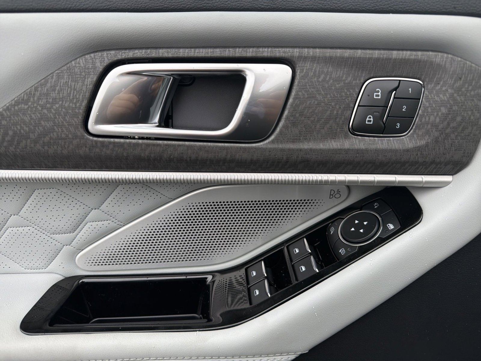 New 2026 Ford Explorer Platinum AWD/4WD image 40