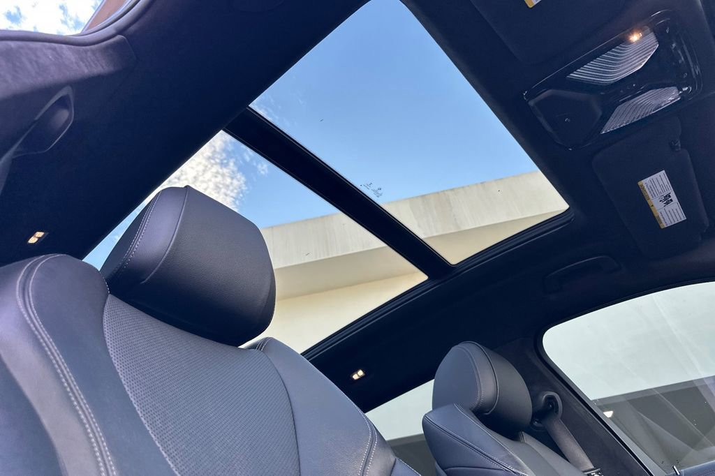 Used 2020 BMW X7 xDrive40i w/ M Sport Package image 19