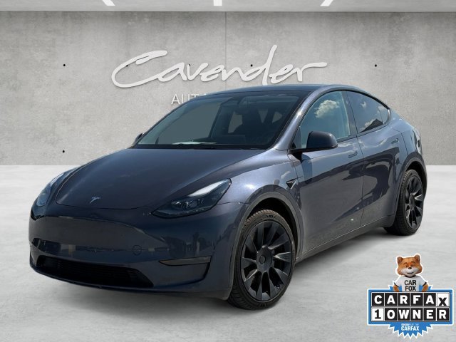 Used 2023 Tesla Model Y Long Range AWD/4WD image 1