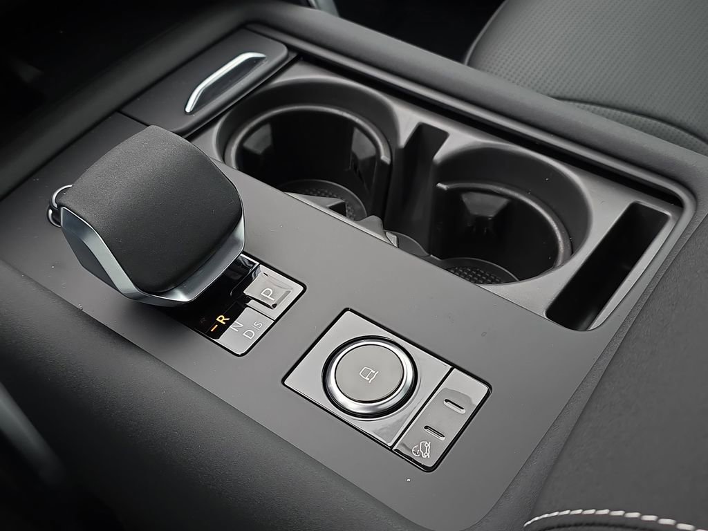 New 2026 Land Rover Discovery Dynamic SE AWD/4WD image 25